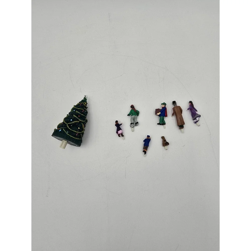 Mr Christmas Going Home for‎ the Holidays replacement parts figures & tree